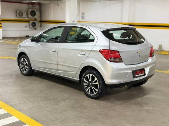 CHEVROLET ONIX 1.4 MPFI LT 8V FLEX 4P AUTOMÁTICO